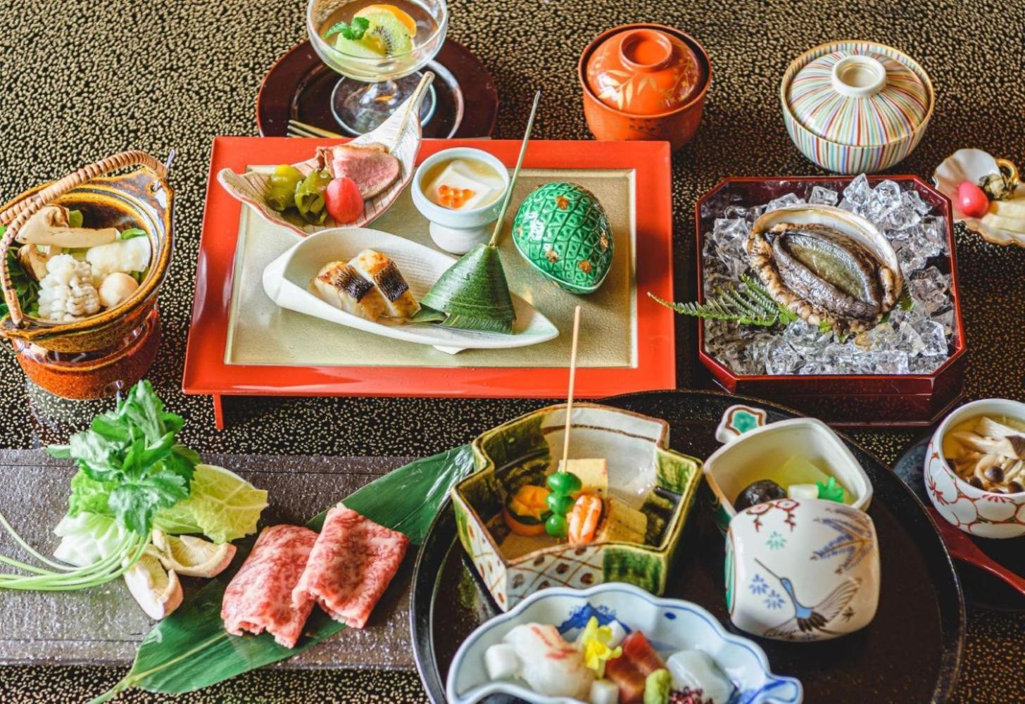 Hotel Wakamizu Takarazuka Bagian luar foto