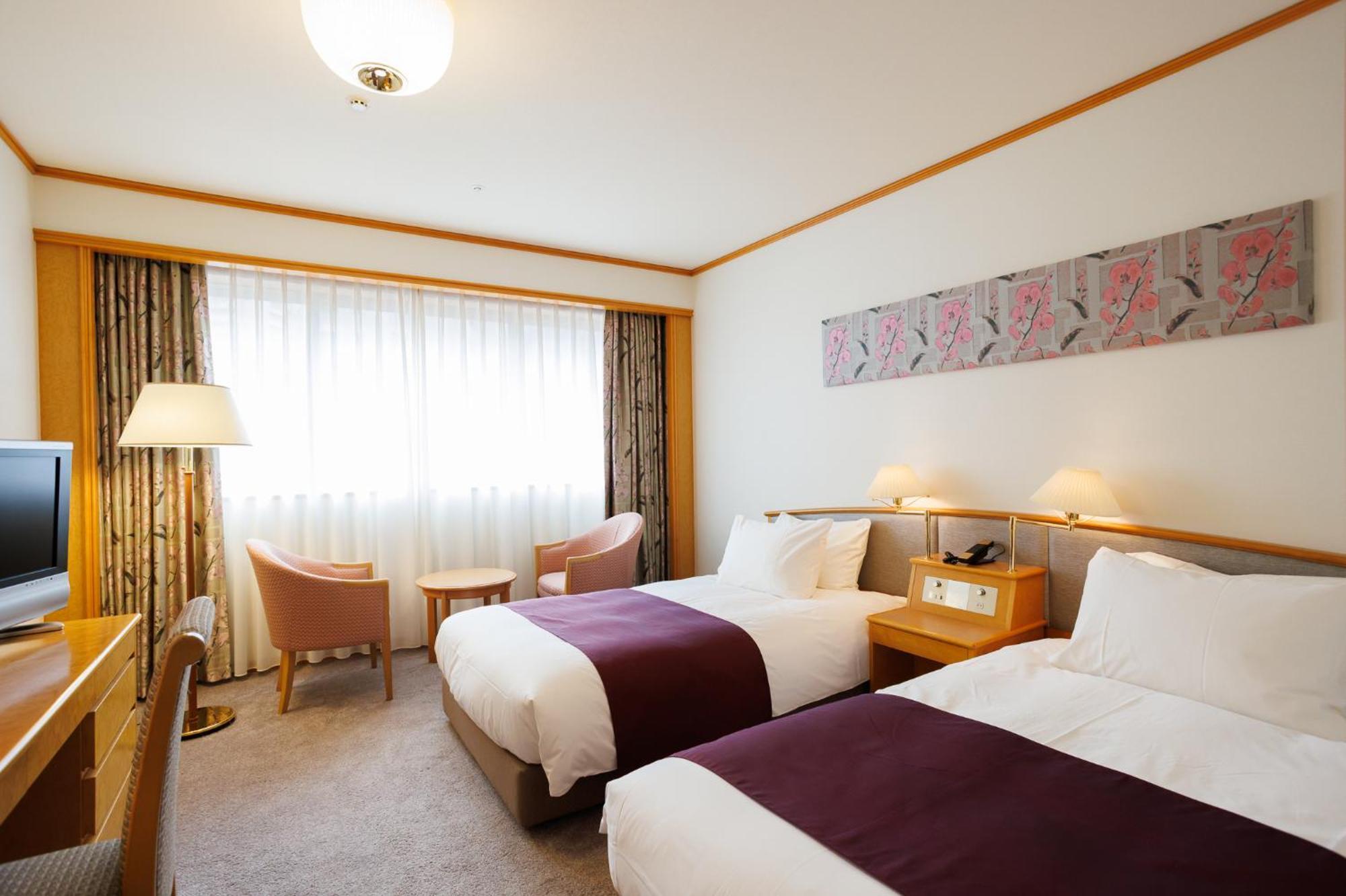 Hotel Wakamizu Takarazuka Bagian luar foto