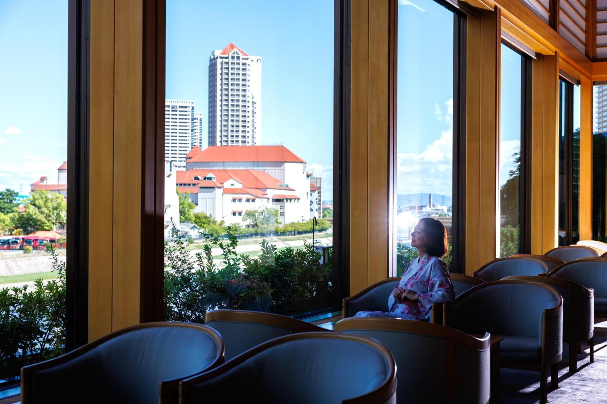 Hotel Wakamizu Takarazuka Bagian luar foto